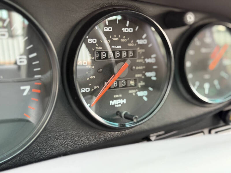 1993 Porsche 911 Carrera 2