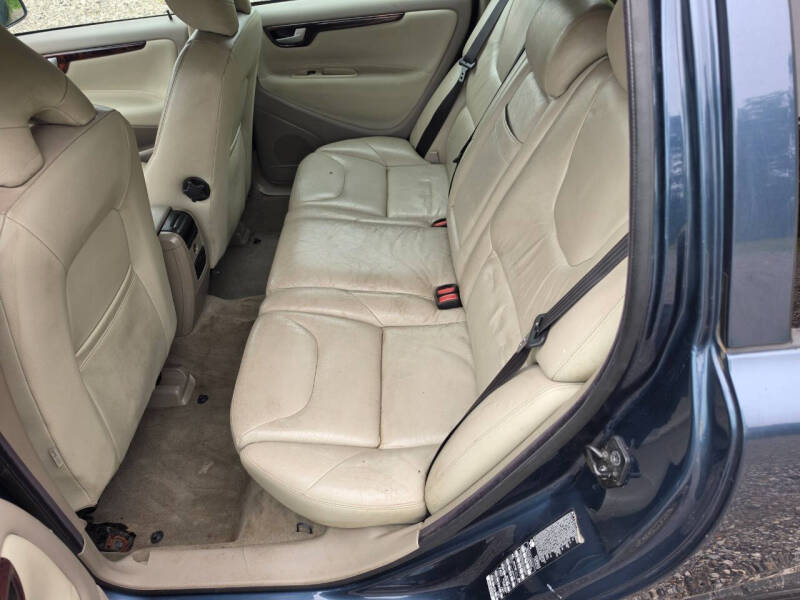 2006 Volvo V70 2.4