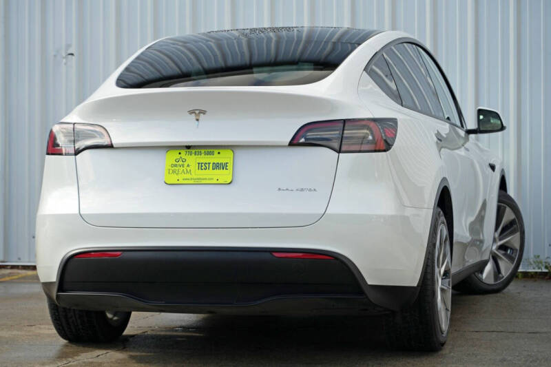 2023 Tesla Model Y Long Range