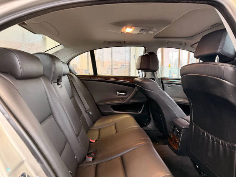 2008 BMW 5 Series 528i