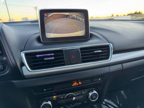 2015 Mazda MAZDA3 s Grand Touring