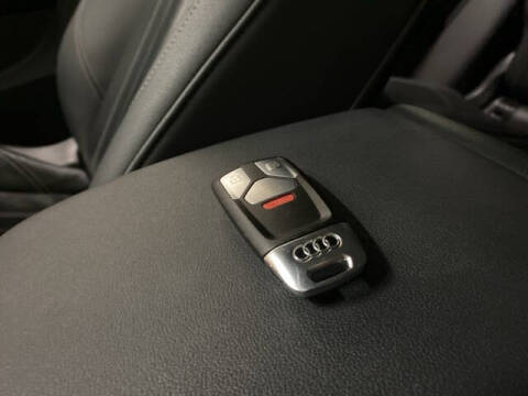 2023 Audi Q5 quattro Premium Plus 40 TFSI