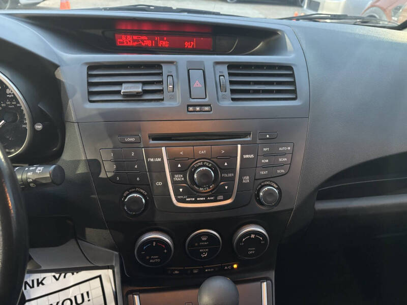 2013 Mazda MAZDA5 Sport