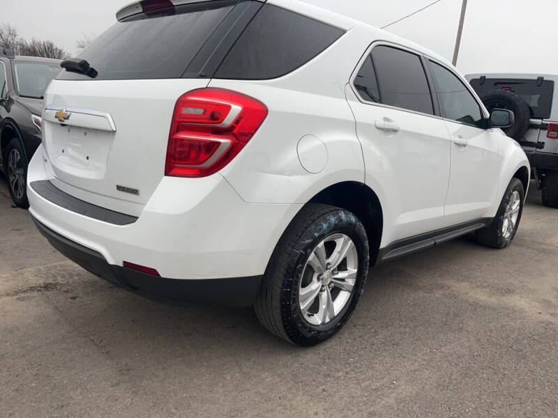 2017 Chevrolet Equinox LS