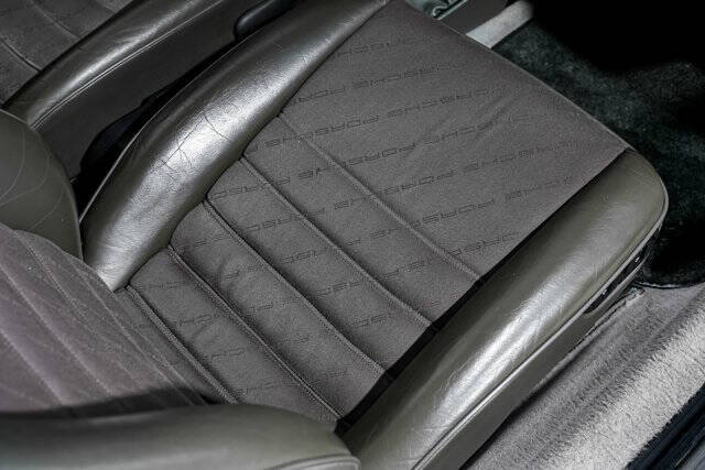 1988 Porsche 911 Carrera