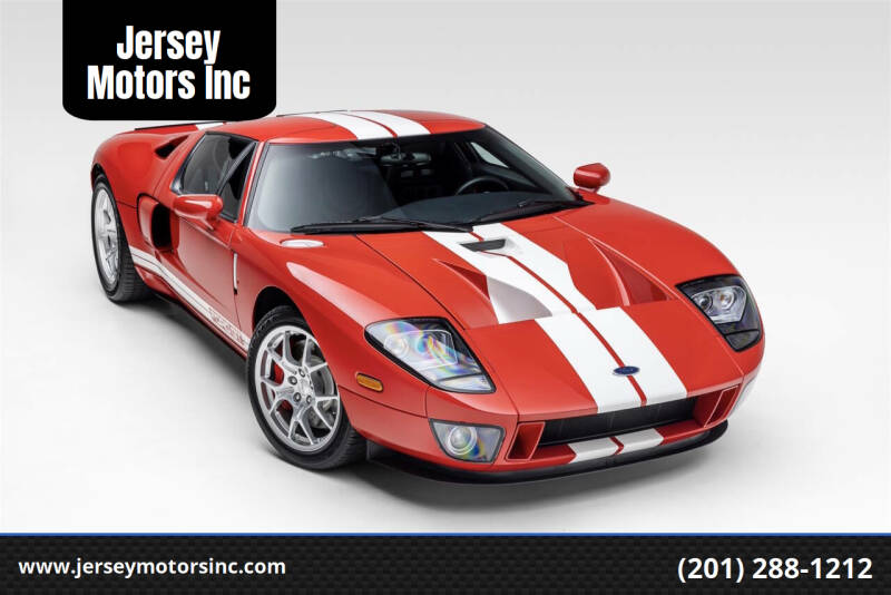 2005 Ford GT -'s photo