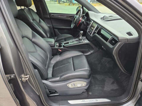 2015 Porsche Macan S