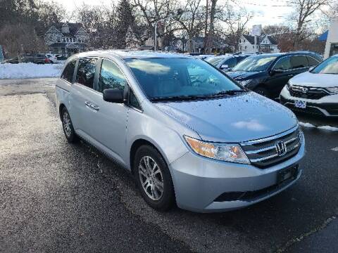 2013 Honda Odyssey for sale at BETTER BUYS AUTO INC in East Windsor CT