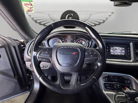 2015 Dodge Challenger SXT
