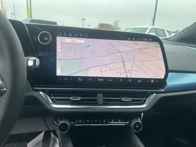 2026 Chevrolet Equinox EV LT 2