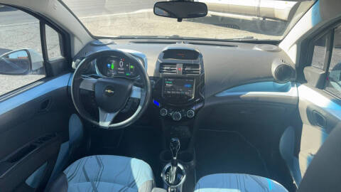 2014 Chevrolet Spark EV 1LT