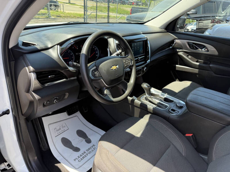 2018 Chevrolet Traverse LS