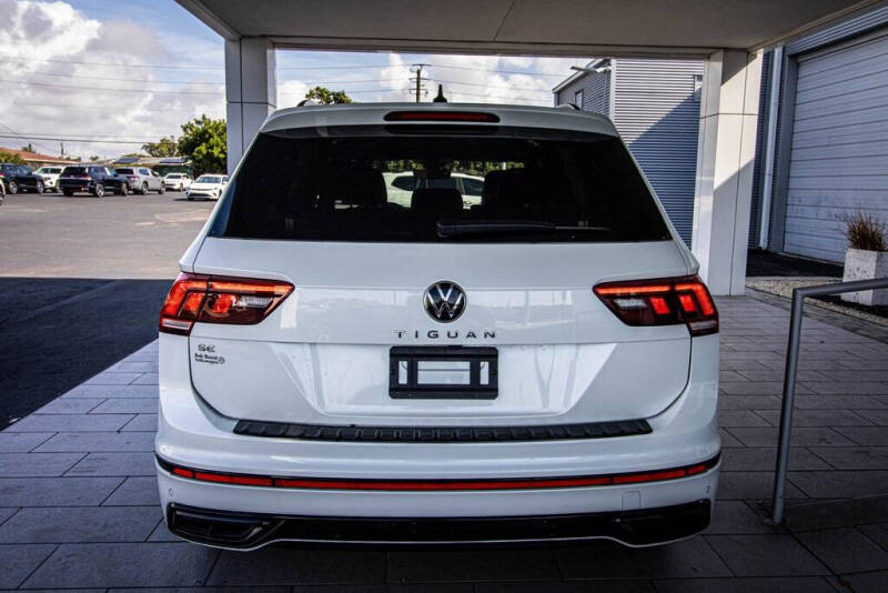 2024 Volkswagen Tiguan SE R-Line Black