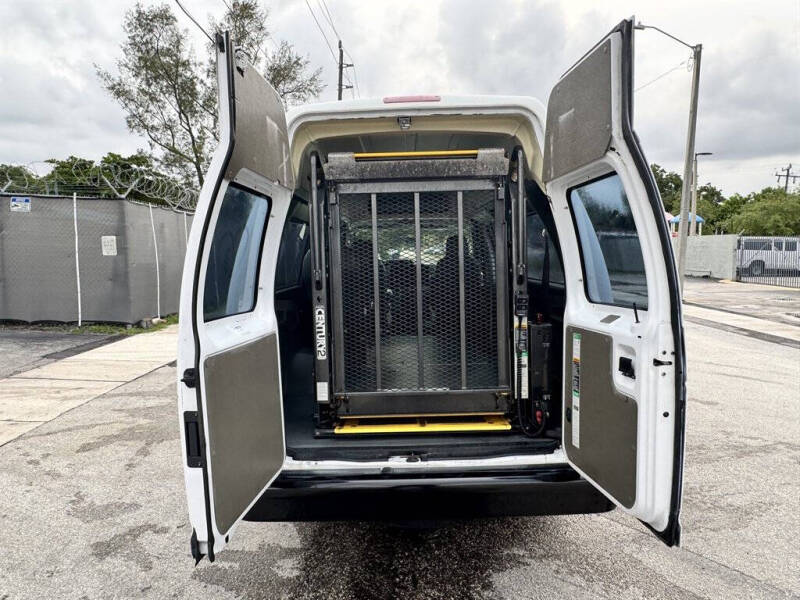 2013 Ford E-Series E-150