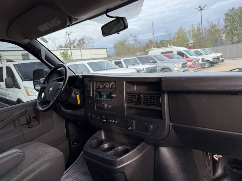 2020 Chevrolet Express 2500