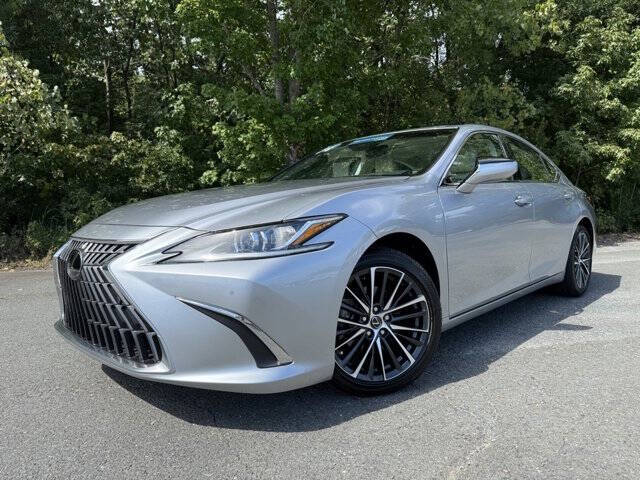 2025 Lexus ES 350
