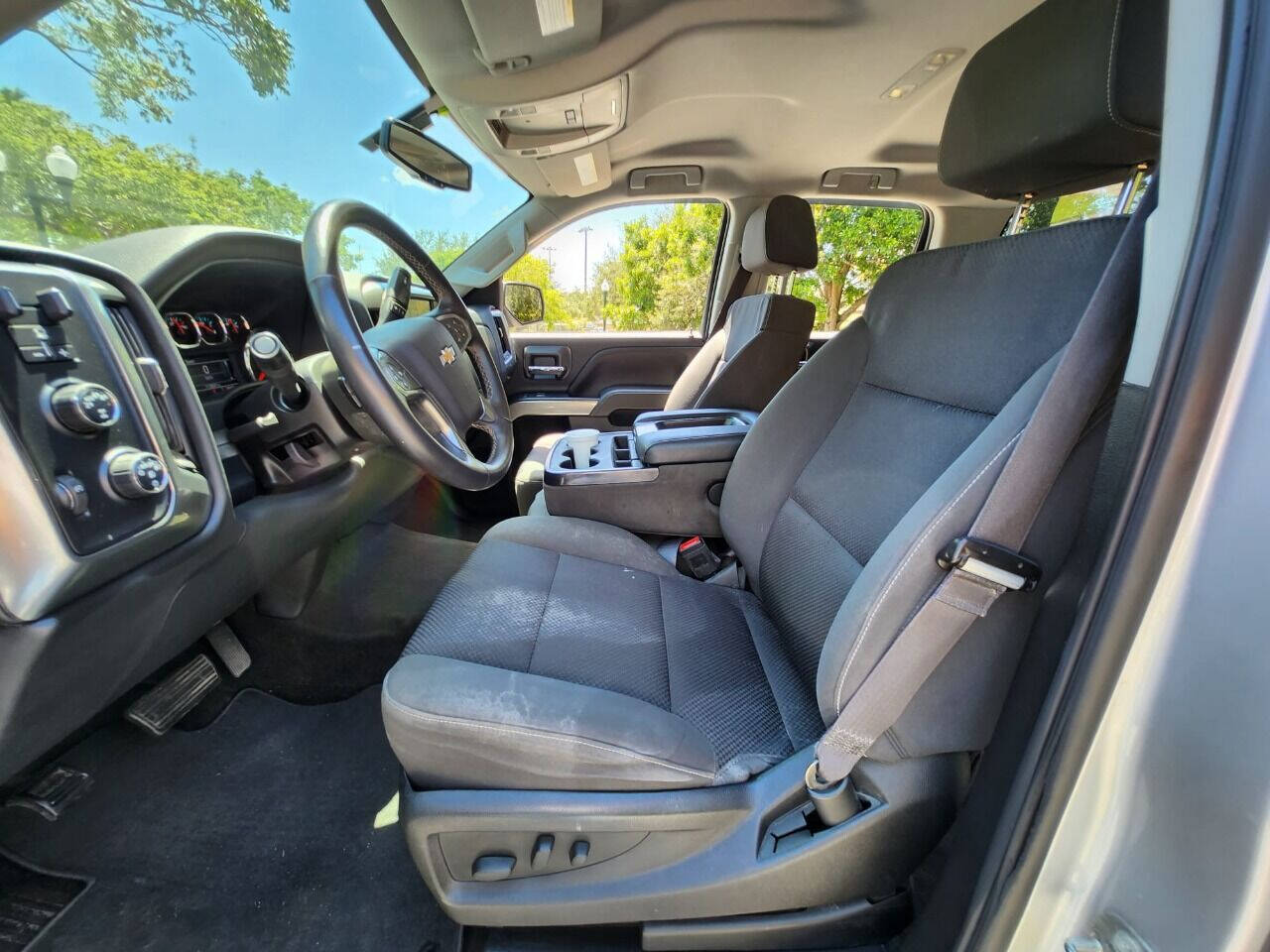 2017 CHEVROLET Silverado Pickup - $28,995