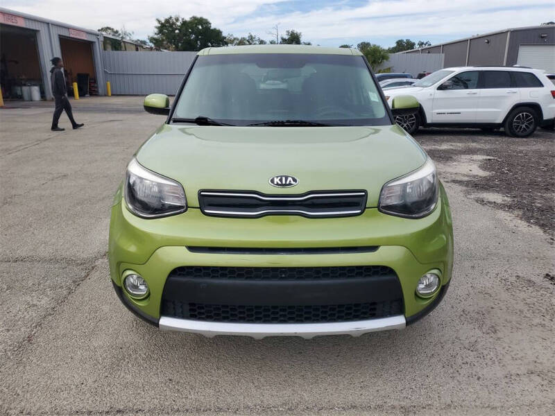 2017 Kia Soul +