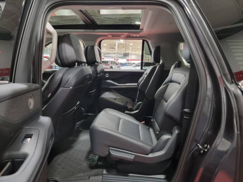 2025 Lincoln Navigator L Reserve