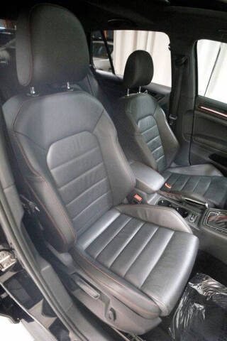 2017 Volkswagen Golf GTI SE