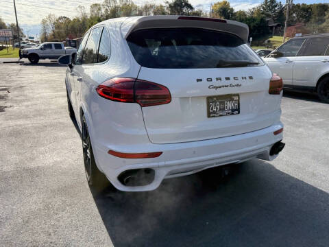 2017 Porsche Cayenne Turbo