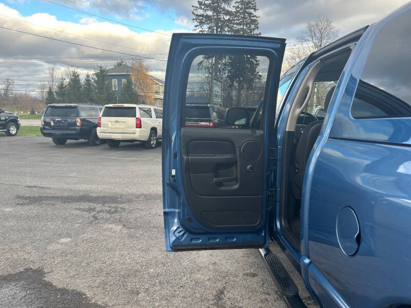 2004 Dodge Ram 1500 SLT