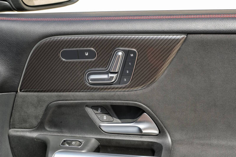 2024 Mercedes-Benz GLB GLB 250