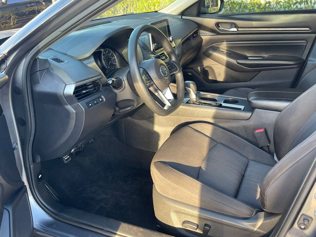 2019 NISSAN Altima Sedan - $18,900