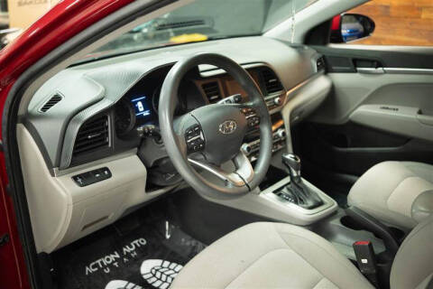 2020 Hyundai Elantra