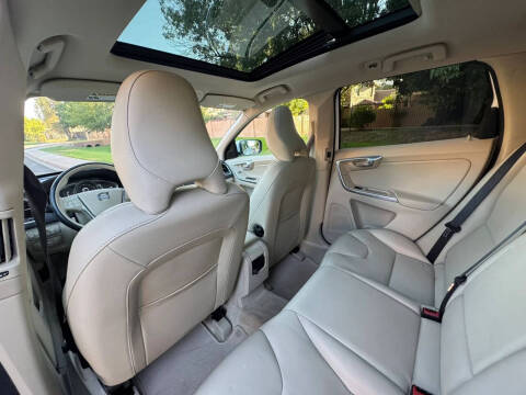 2015 Volvo XC60 T6