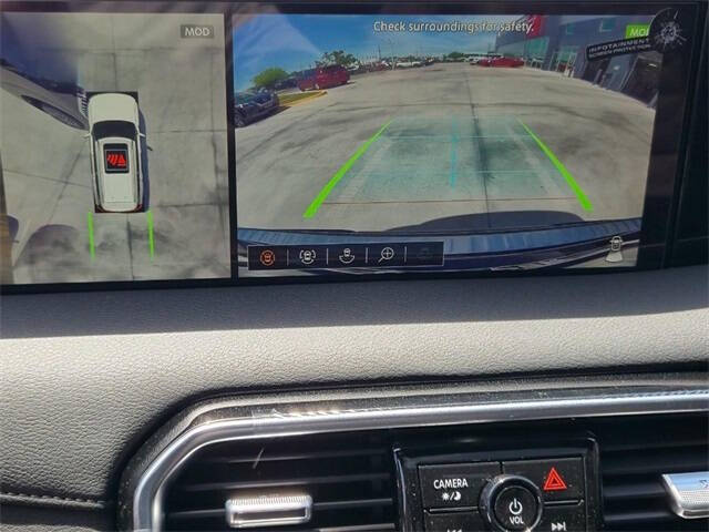 2025 Nissan Armada Platinum