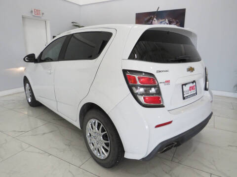 2017 Chevrolet Sonic LT Auto Fleet