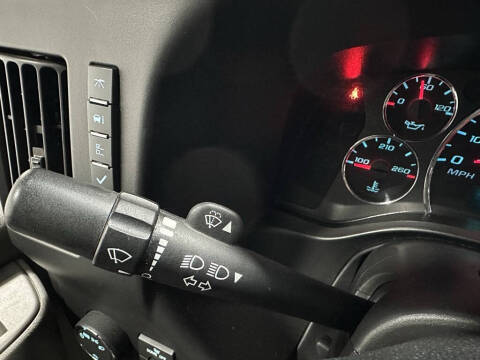 2022 Chevrolet Express 3500