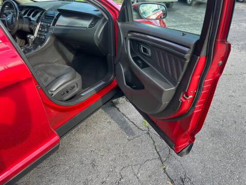 2010 Ford Taurus SHO