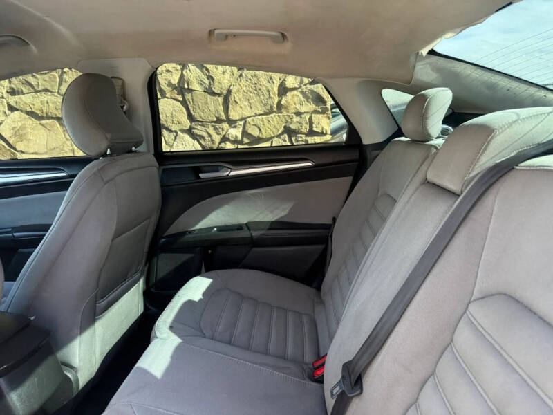 2015 Ford Fusion S