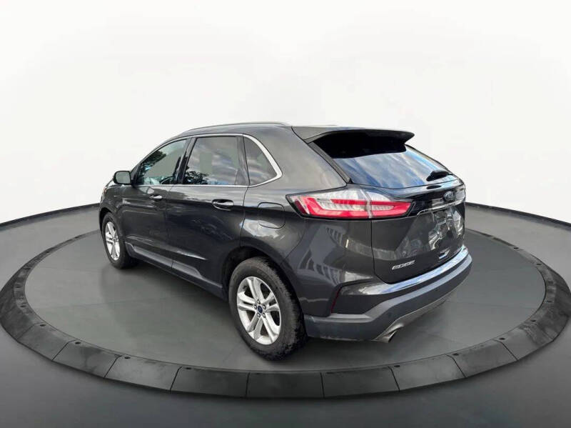 2020 Ford Edge