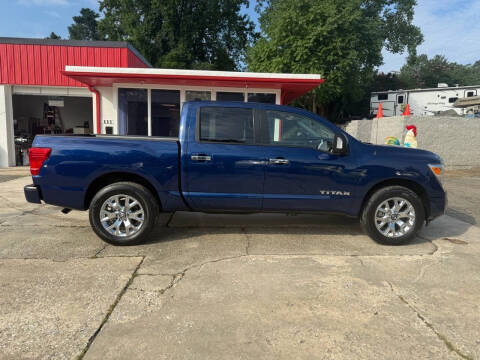 2021 Nissan Titan SV