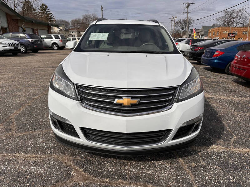 2017 Chevrolet Traverse LT