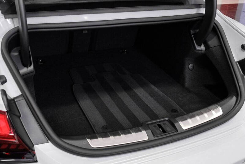 2024 Audi e-tron GT quattro Prestige