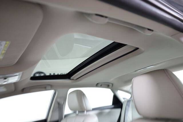 2017 Toyota Avalon XLE