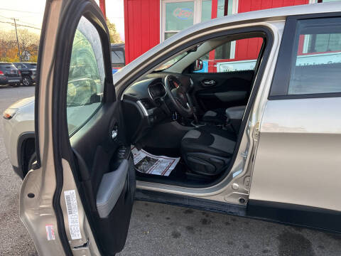 2014 Jeep Cherokee Sport