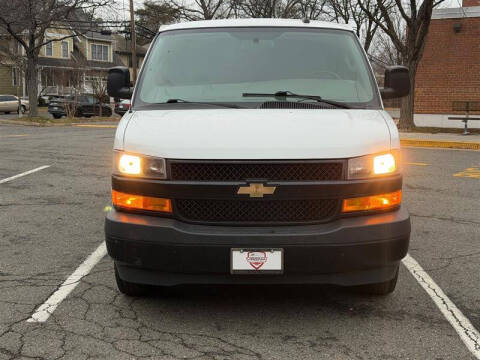 2021 Chevrolet Express 2500