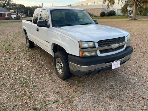 2004 Chevrolet Silverado 2500HD for sale at Greg Faulk Auto Sales Llc in Conway SC