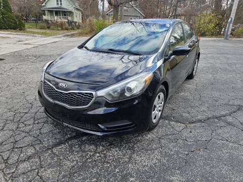 2016 Kia Forte for sale at Wheels Auto Sales in Bloomington IN