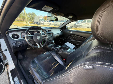 2012 Ford Mustang V6 Premium