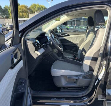 2022 Volkswagen Taos S 4Motion