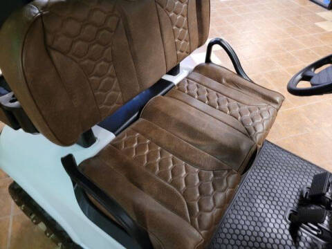 2021 E-Z-GO RXV Elite    Lithium