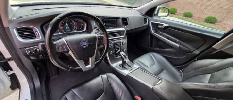 2015 Volvo V60 T5 Drive-E Premier