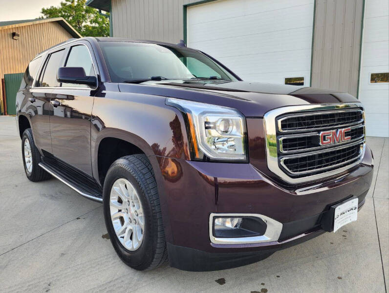 Used 2017 GMC Yukon SLT with VIN 1GKS2BKC1HR223083 for sale in Des Moines, IA