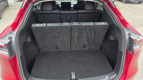 2024 Tesla Model Y Long Range